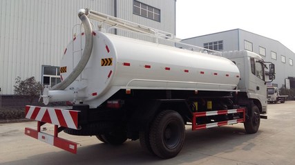 專業(yè)定制廣東東風吸糞車，多利卡系列支持分期，高清細節(jié)圖一覽